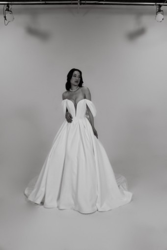 Colby John Monica #0 default Ivory/Nude thumbnail