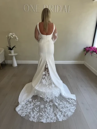 Colby John Octavia #1 default Ivory thumbnail