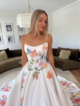 Joli Collection Style #Peony #2 Ivory/Color thumbnail