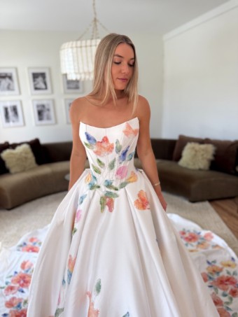 Joli Collection Style #Peony #3 Ivory/Color thumbnail