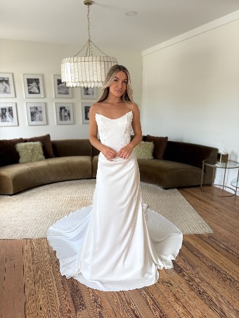 Joli Collection Style #Evelina #4 default Ivory thumbnail