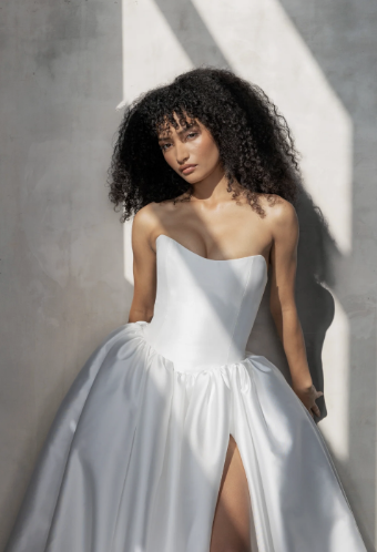 Alyssa Kristin Luciana #0 default Ivory thumbnail