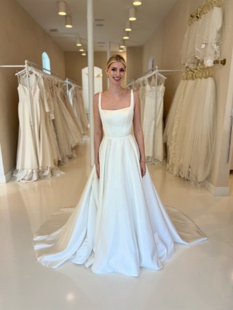 Lis Simon Style #Millie-Plain Satin #0 default Ivory thumbnail