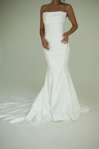 Serene Iris #5 default Ivory thumbnail