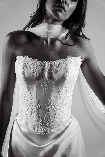 Colby John Victoria corset #0 default IV/IV thumbnail