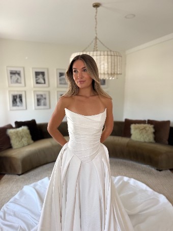 Joli Collection Tier #2 default Ivory thumbnail