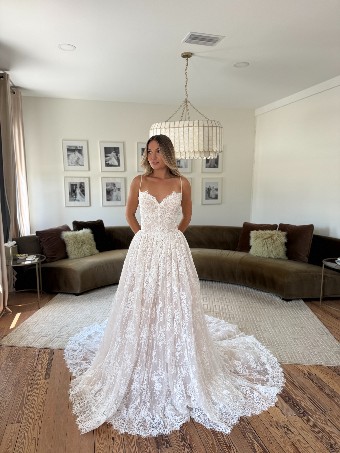 One Collection Aurelia #1 Ivory thumbnail