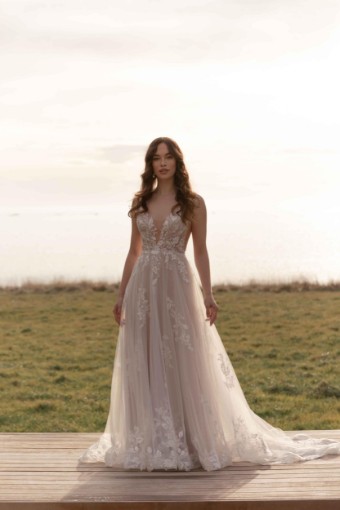 Madi Lane Style #Kara #0 default Ivory thumbnail