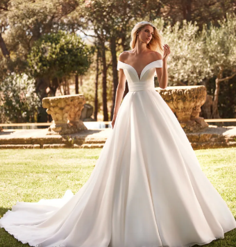 Pronovias Style #Marta #0 default Off White thumbnail