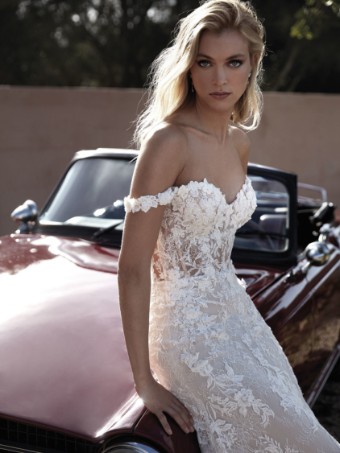 Pronovias Style #Phuket #1 Off White/Nude/Light Beige thumbnail