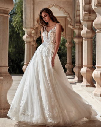 Pronovias Style #Vesuvius #0 default Off White thumbnail