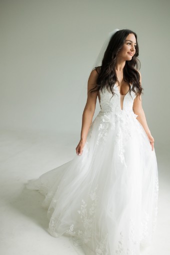 Madi Lane Style #Tatiana #8 default Ivory thumbnail