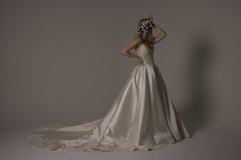 Verander West Elizabeth corset and skirt #1 default Champagne thumbnail