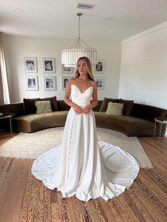 Joli Collection Style #Abigail #1 default Ivory thumbnail